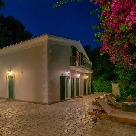Vilă Corfu Beachfront Elektra